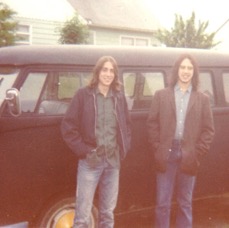 (G)Long Haired kids 2 - Dale & Woody & bus 1971.jpg